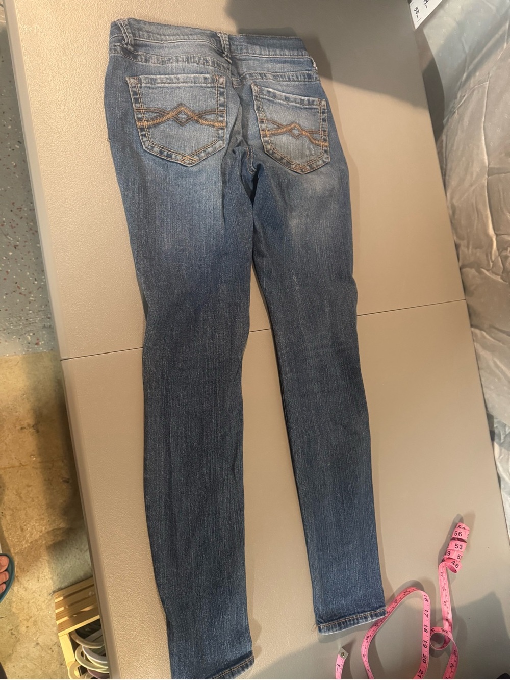 Mudd Women’s Skinny Jeans in Medium Blue Wash